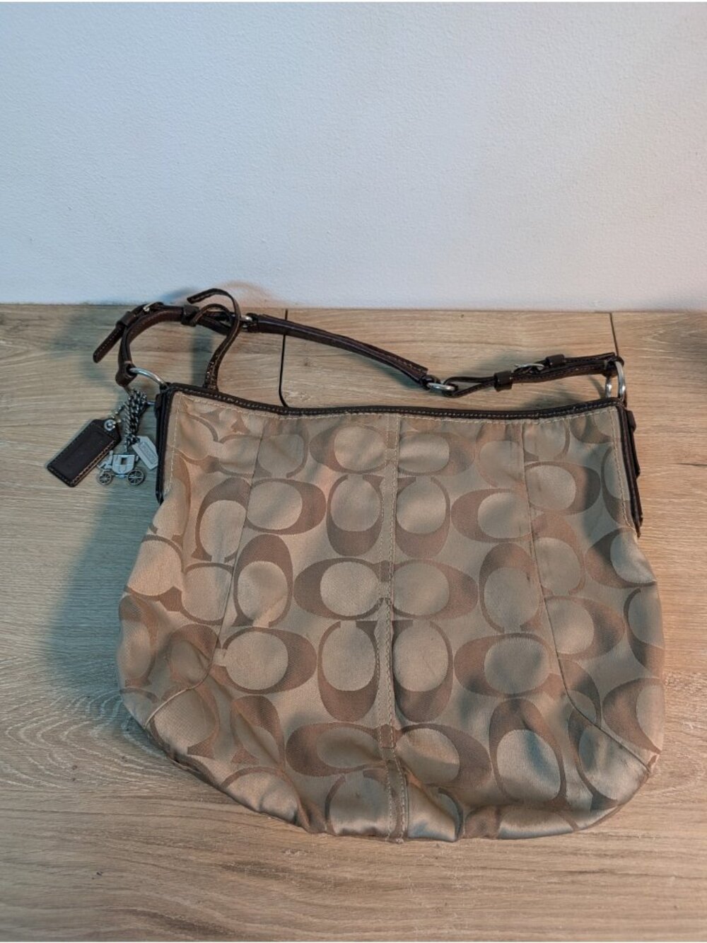 COACH Signature C Hobo Large Tan Hobo Shoulder Bag 12676 Purse